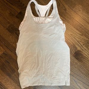 Lululemon tank with built in bra